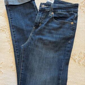 Signature by Levi Strauss Blue Capri Pants